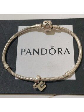 Pandora Sterling Silver 7" Snakechain Starter Bracelet w/ Graduation Cap 790270